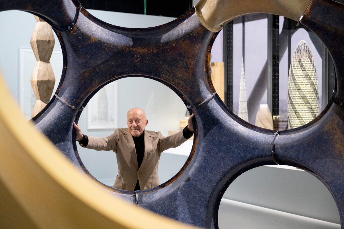 Norman Foster: the definitive exhibition at the Center Pompidou